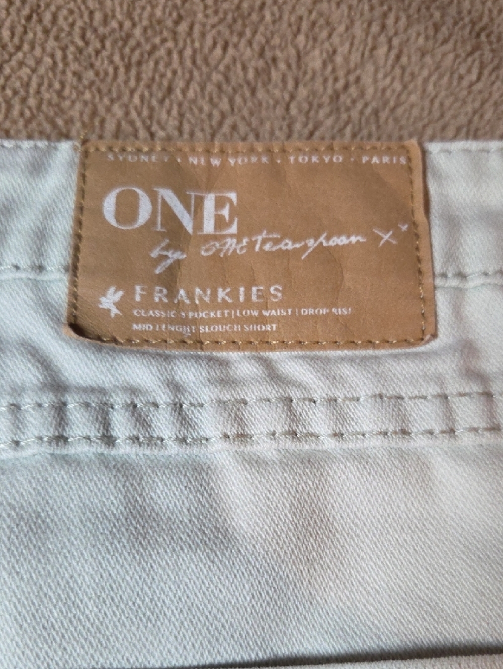 One by Teaspoon White High-Rise Frayed Hem Denim Shorts,sz 29. - Picture 7 of 16